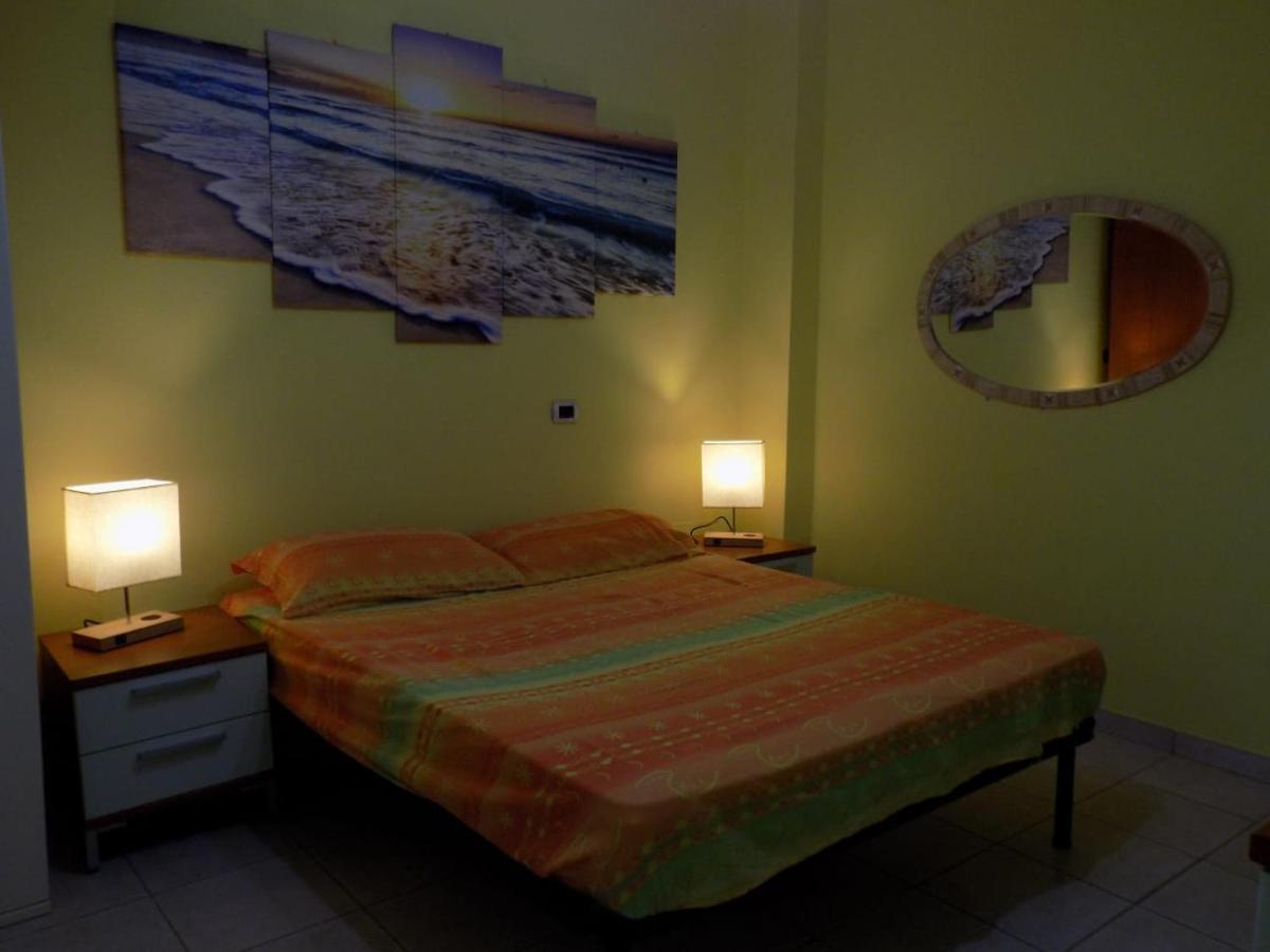 Cabras, Vacanze A Due Passi Dal Mare Экстерьер фото
